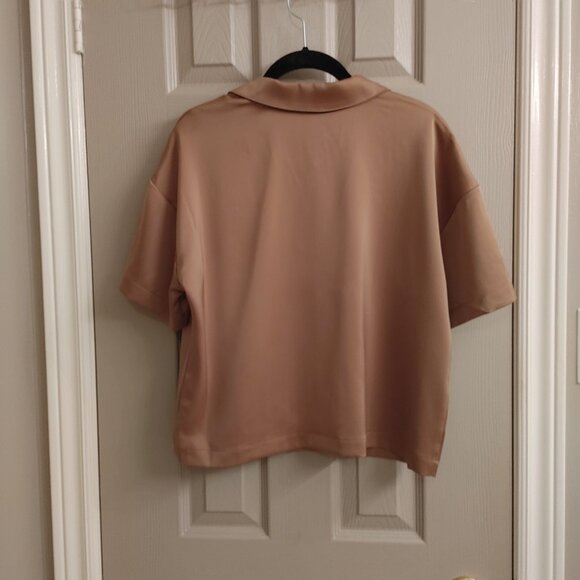 NWT SATINY NOTCHED COLLAR BOXY PAJAMA STYLE BUTTON DOWN SHIRT - Picture 5 of 10